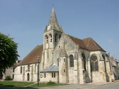 Du village à la forêt et au temple caché