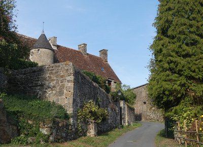 La Carneille en Histoire - Randonnée à pied