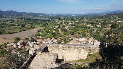 CADENET - LOURMARIN - D'un château à l'autre